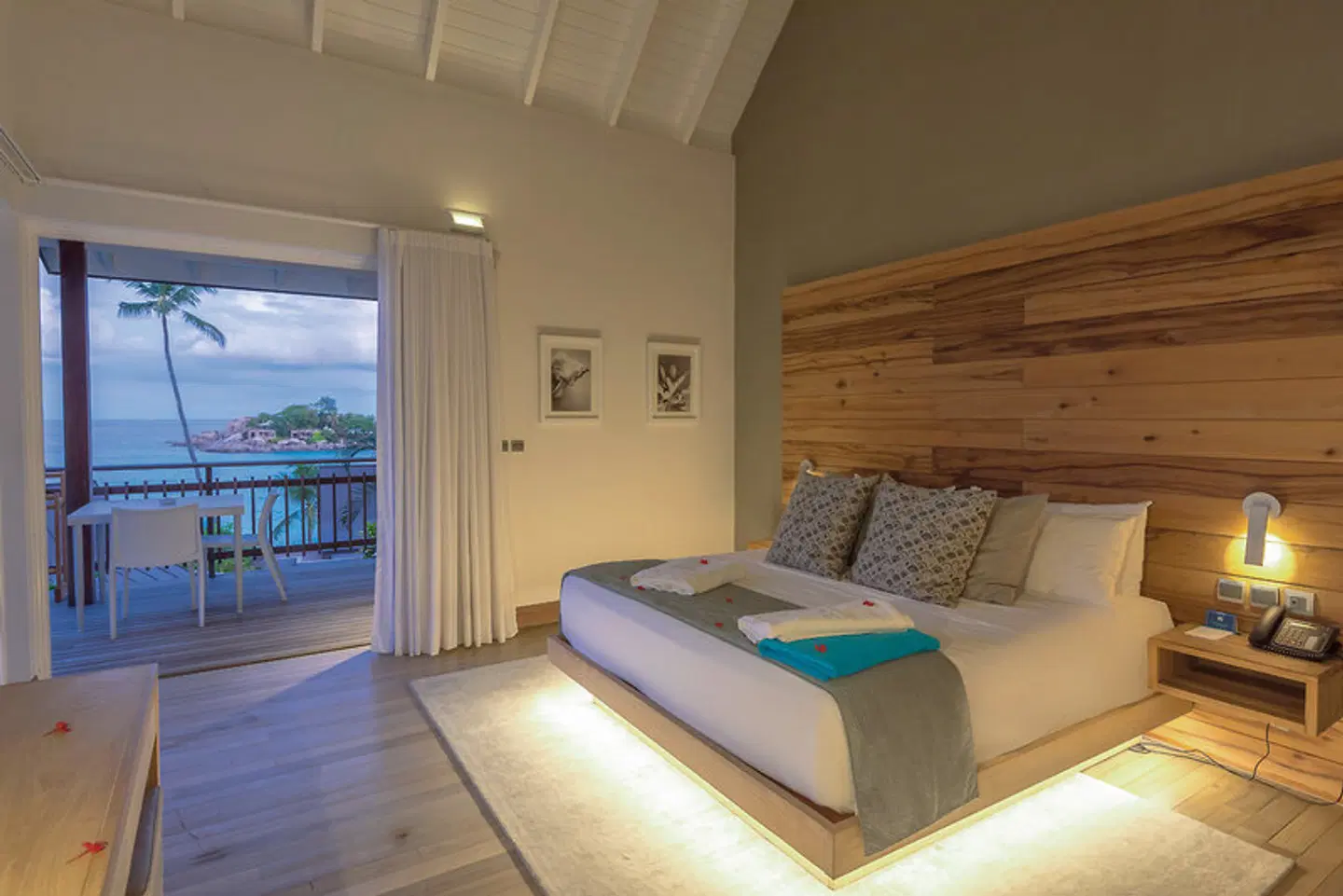 Carana Beach Hotel ROOM_EXAMPLE