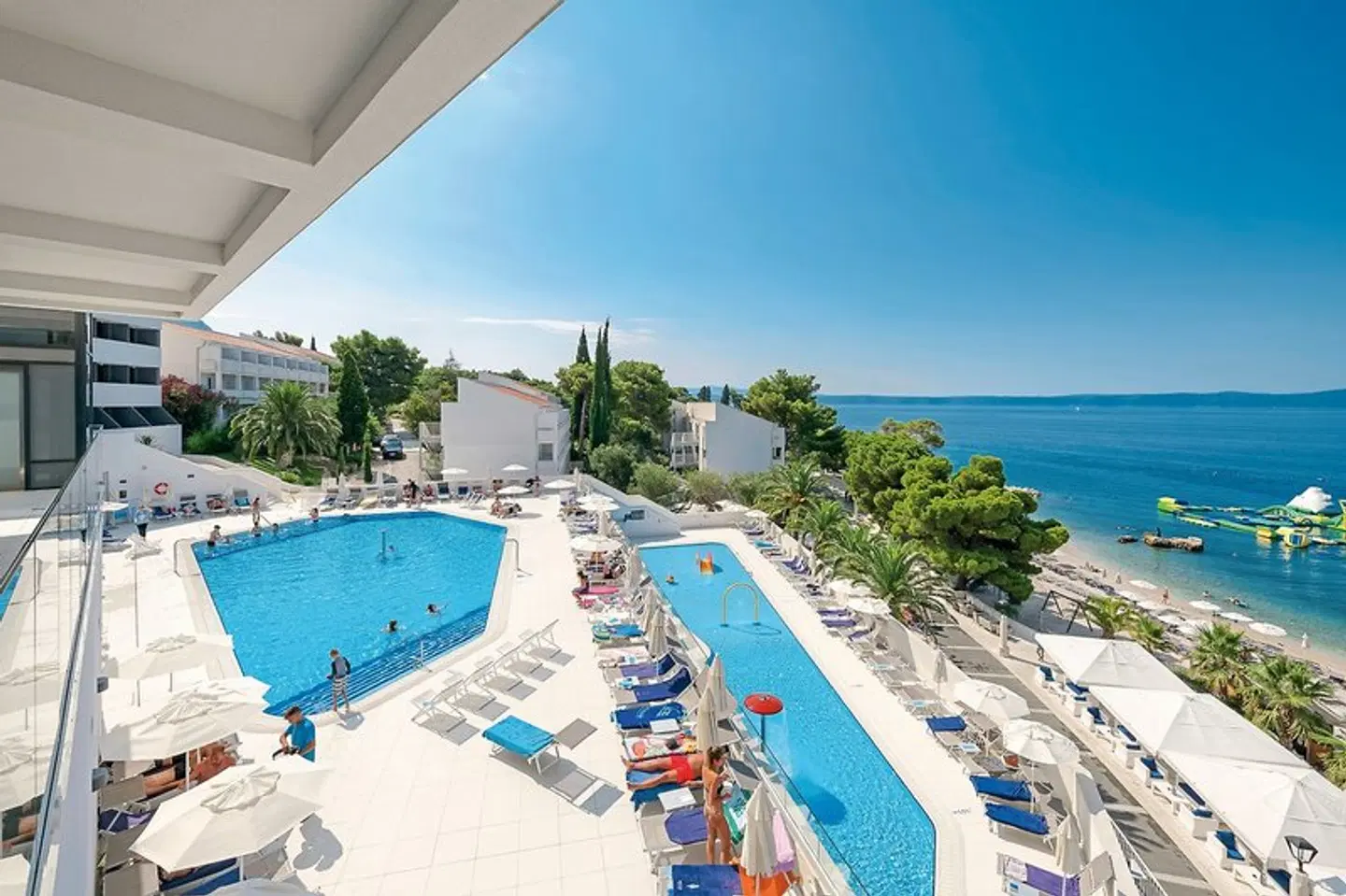 Medora Auri Family Beach Resort OUTDOOR_POOL