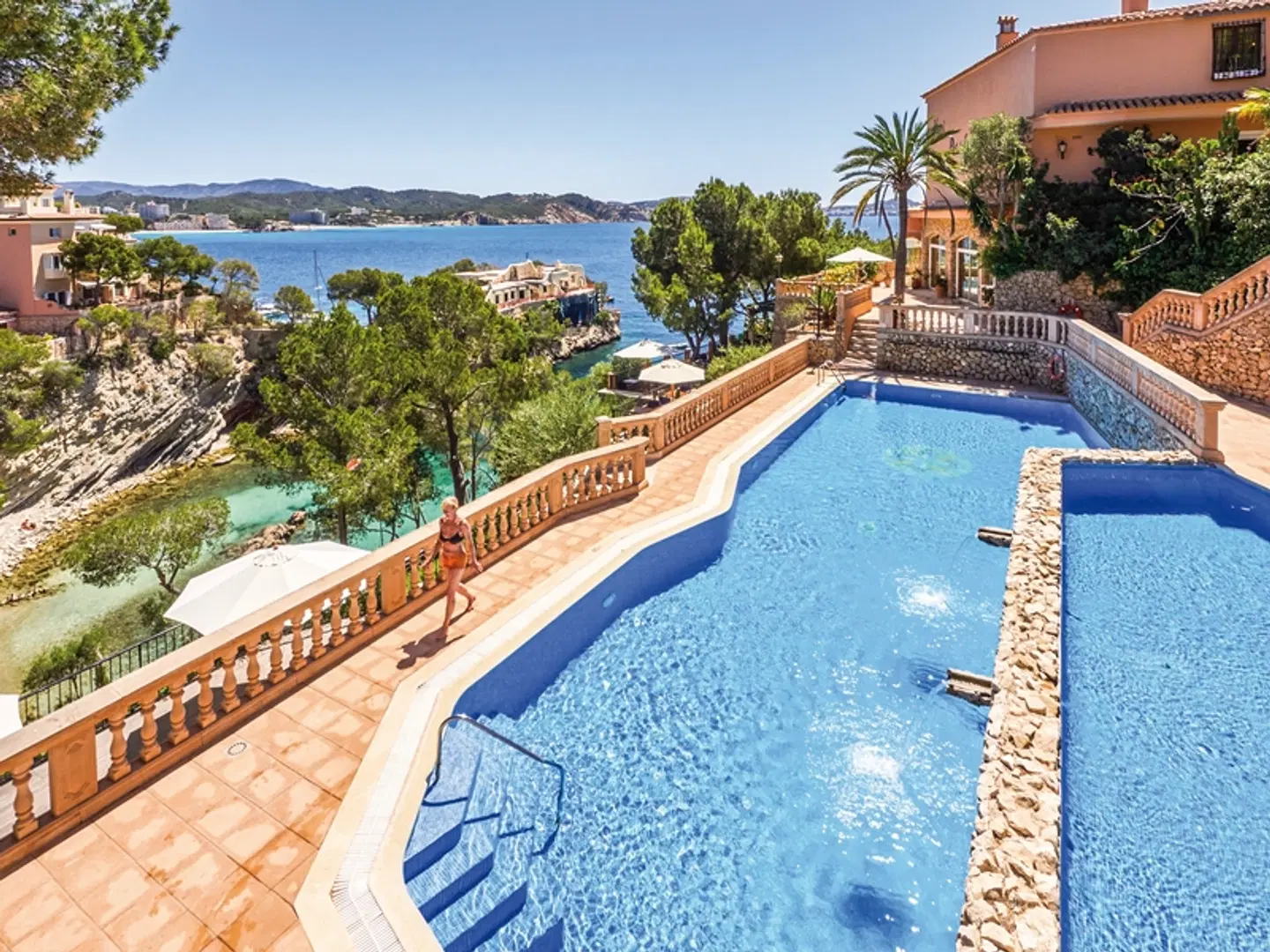 Petit Cala Fornells OUTDOOR_POOL