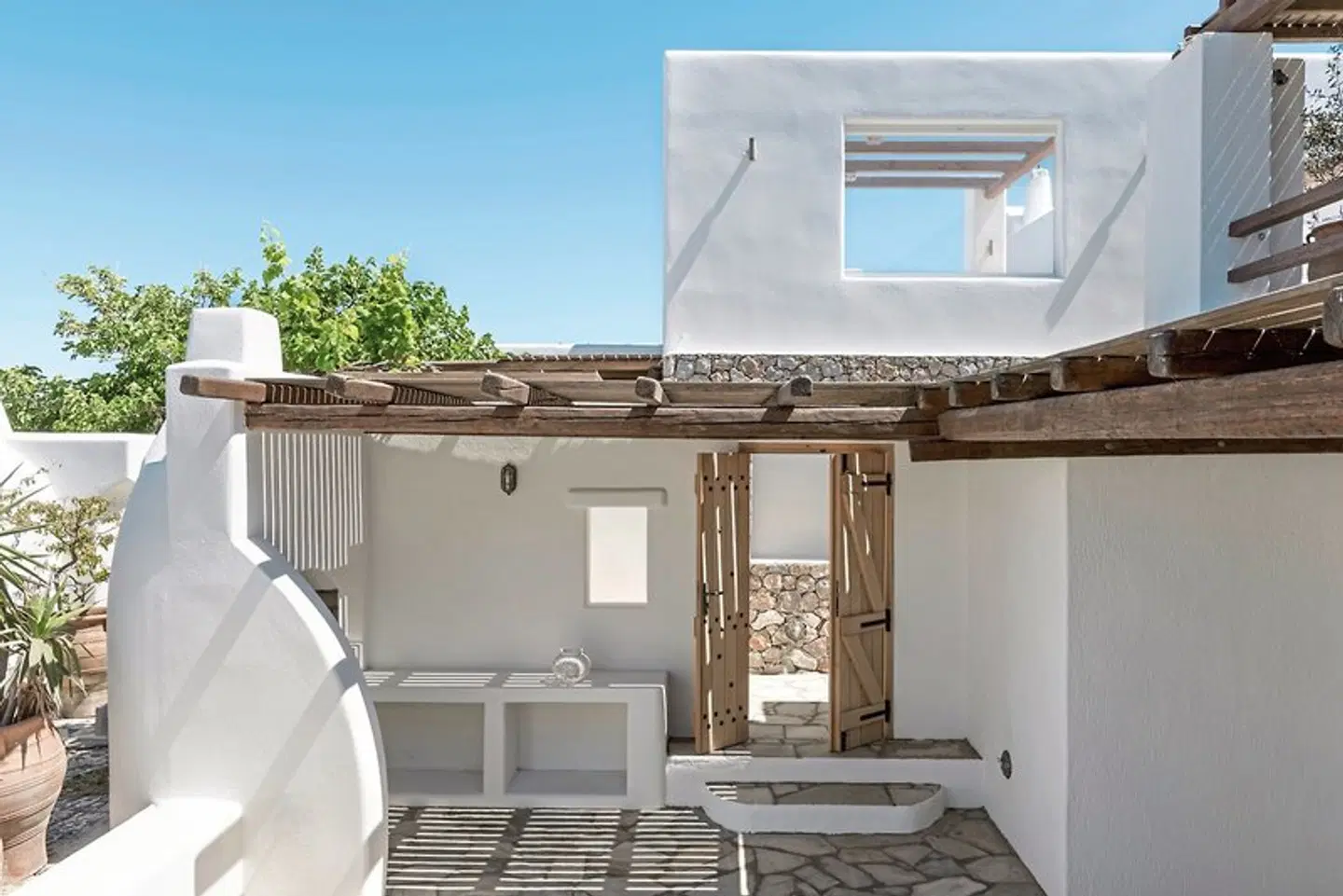 Anema Luxury Suites and Villas EXTERIOR