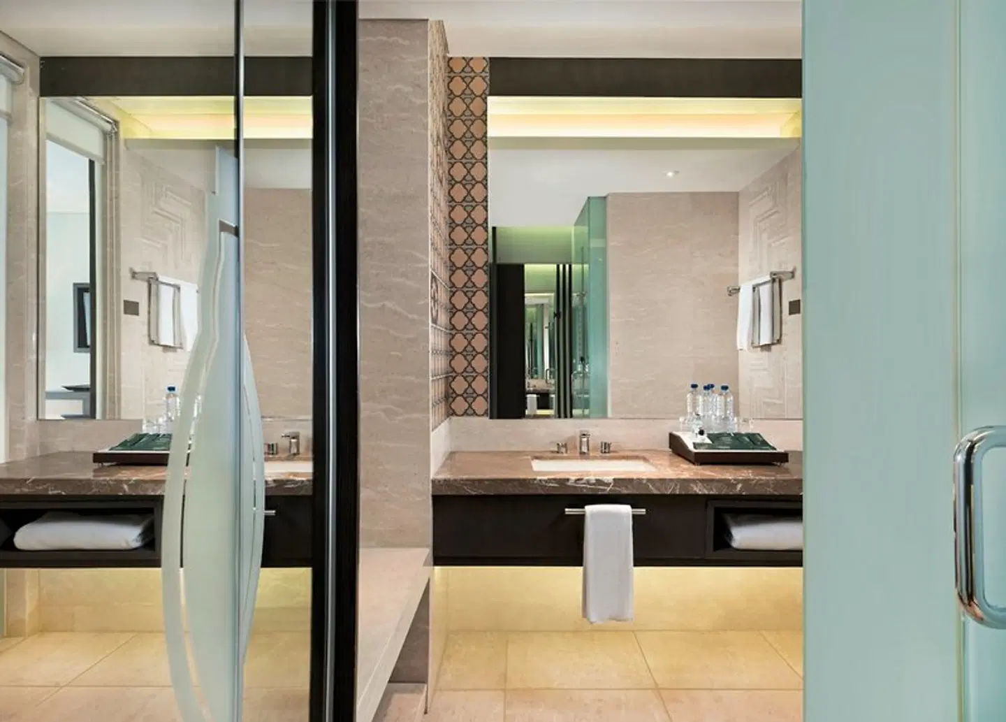 The Anvaya Beach Resort Bali BATHROOM
