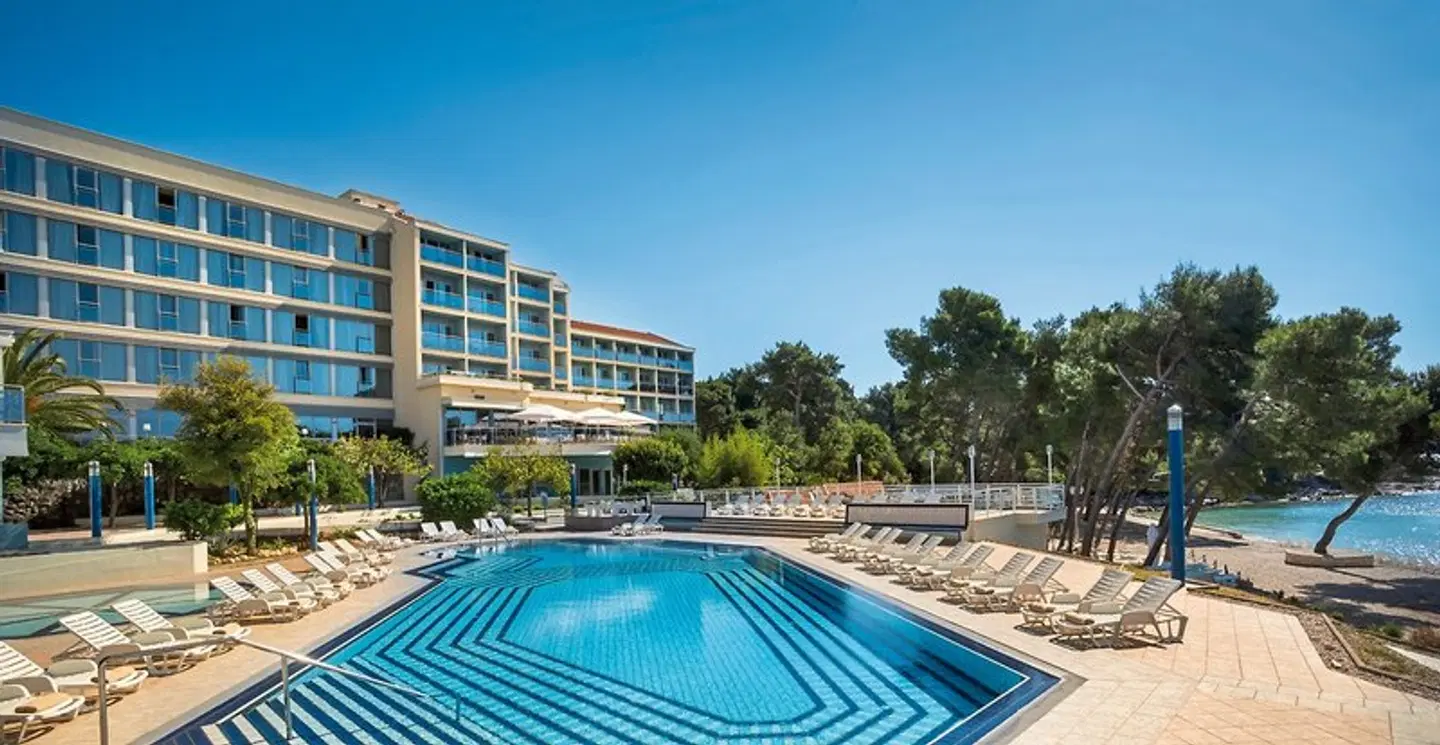 Aminess Vival Grand Azur Hotel OUTDOOR_POOL