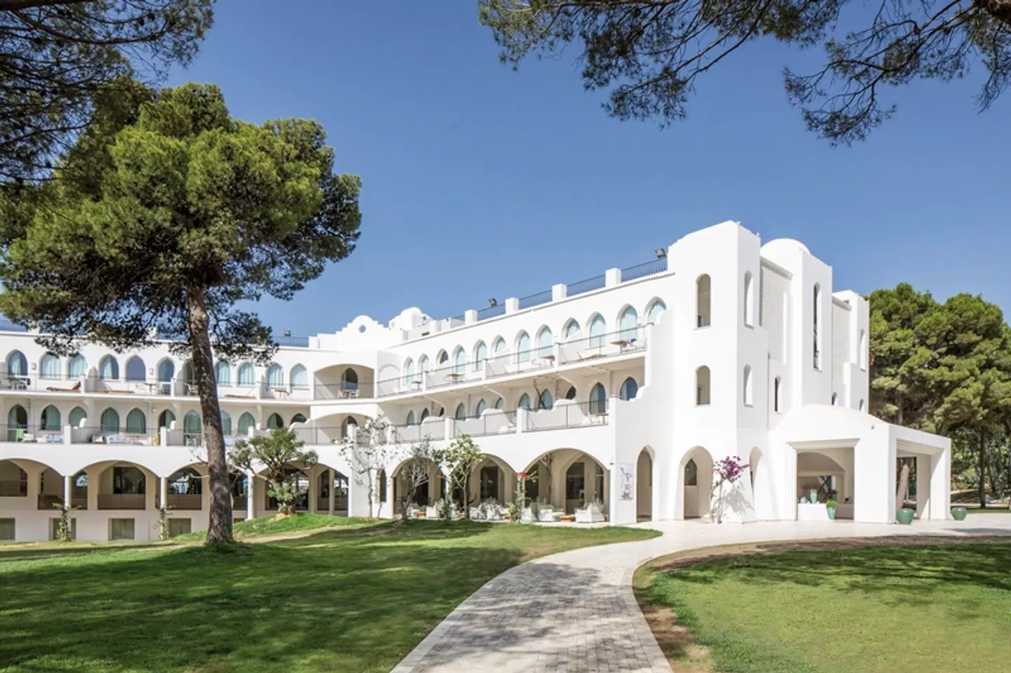 Falkensteiner Resort Capo Boi EXTERIOR