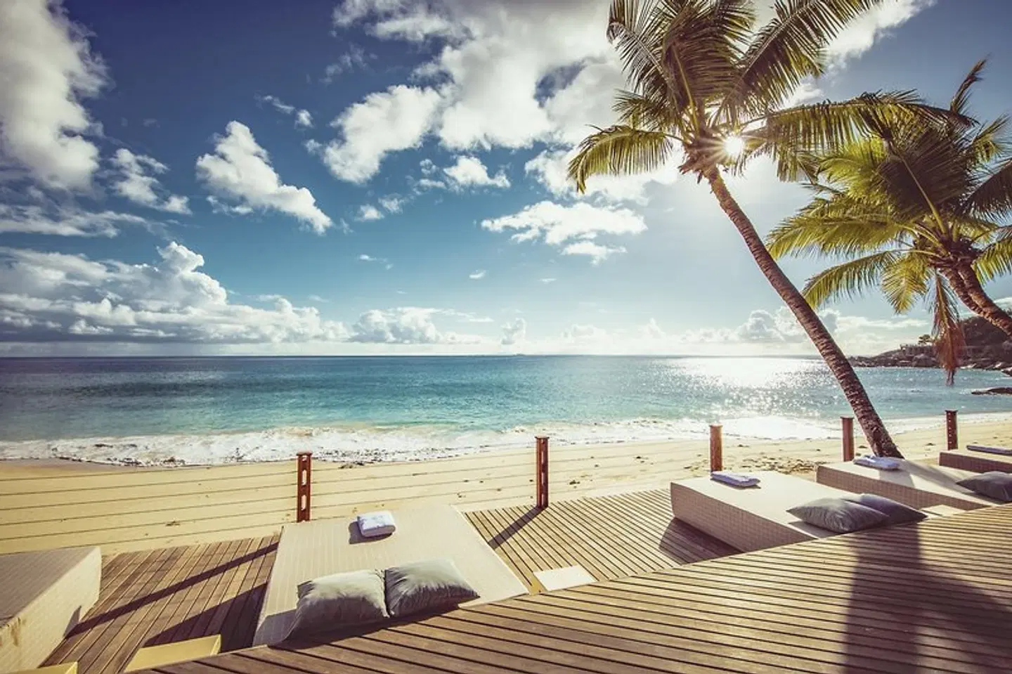 Carana Beach Hotel BEACH
