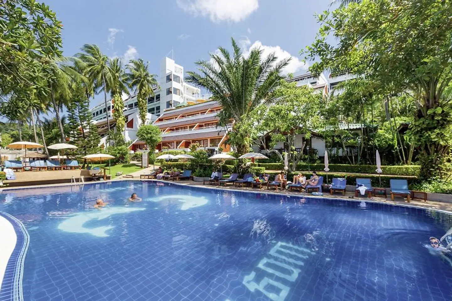 Best Western Phuket Ocean Resort OUTDOOR_POOL
