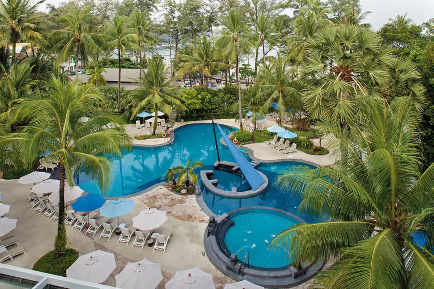 Holiday Inn Resort Phuket OUTDOOR_POOL