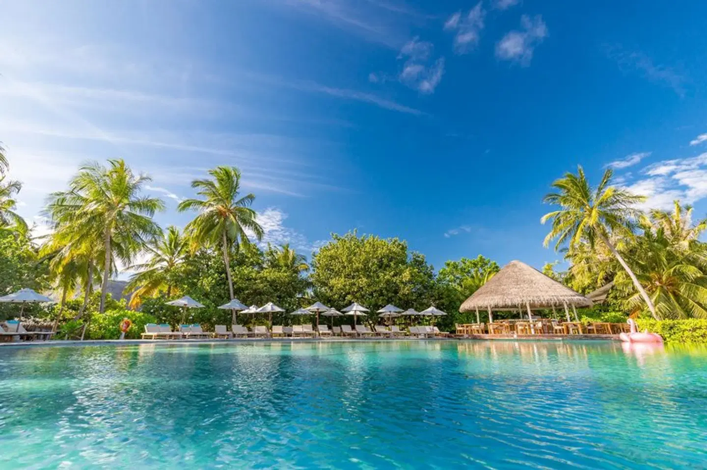LUX* South Ari Atoll, Maldives OUTDOOR_POOL