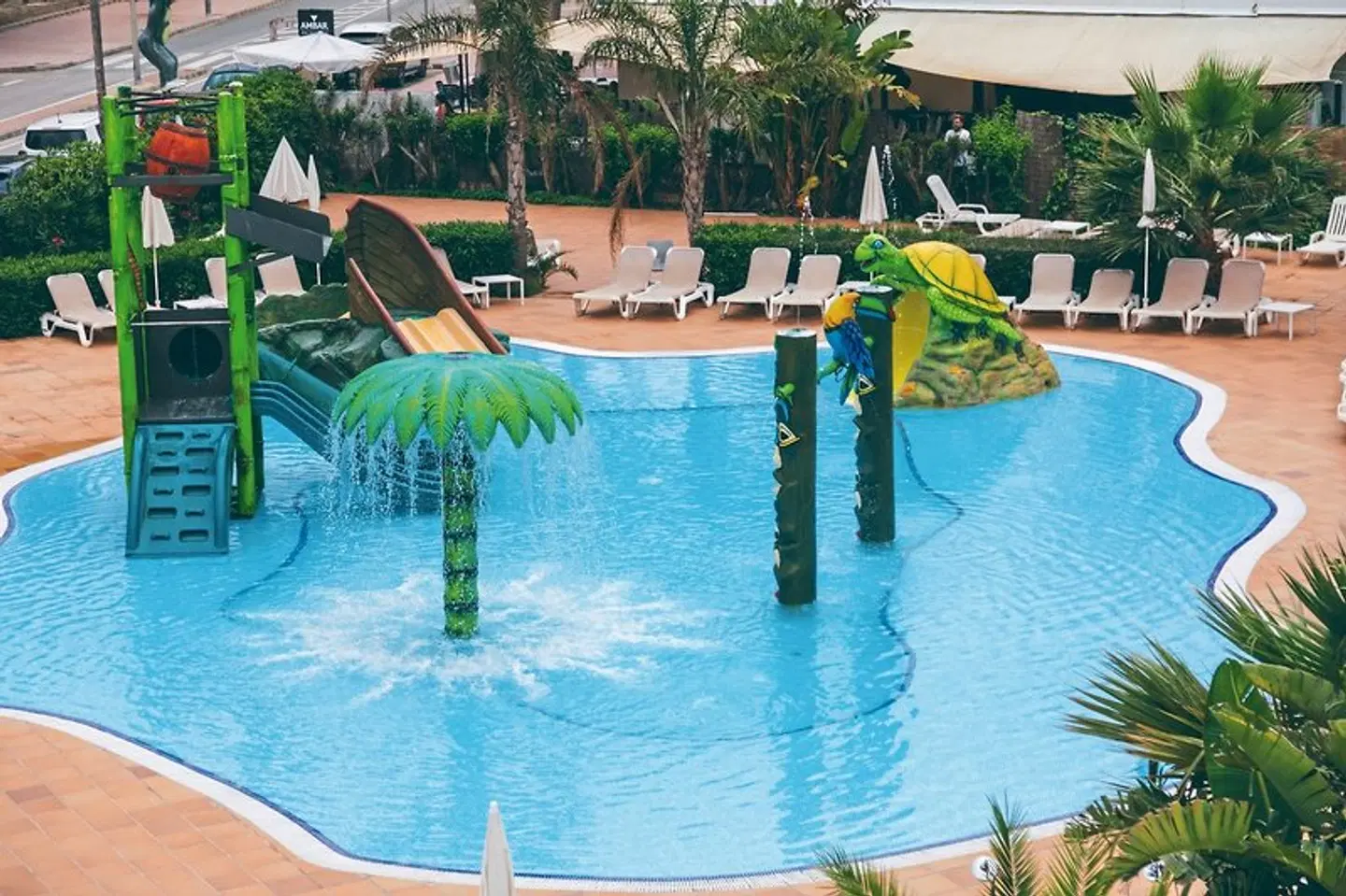 Balansat Resort OUTDOOR_POOL