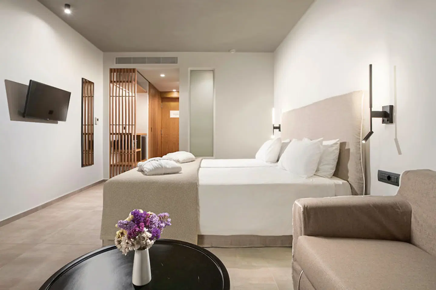 Caravia Beach Hotel HEALTH_BEAUTY