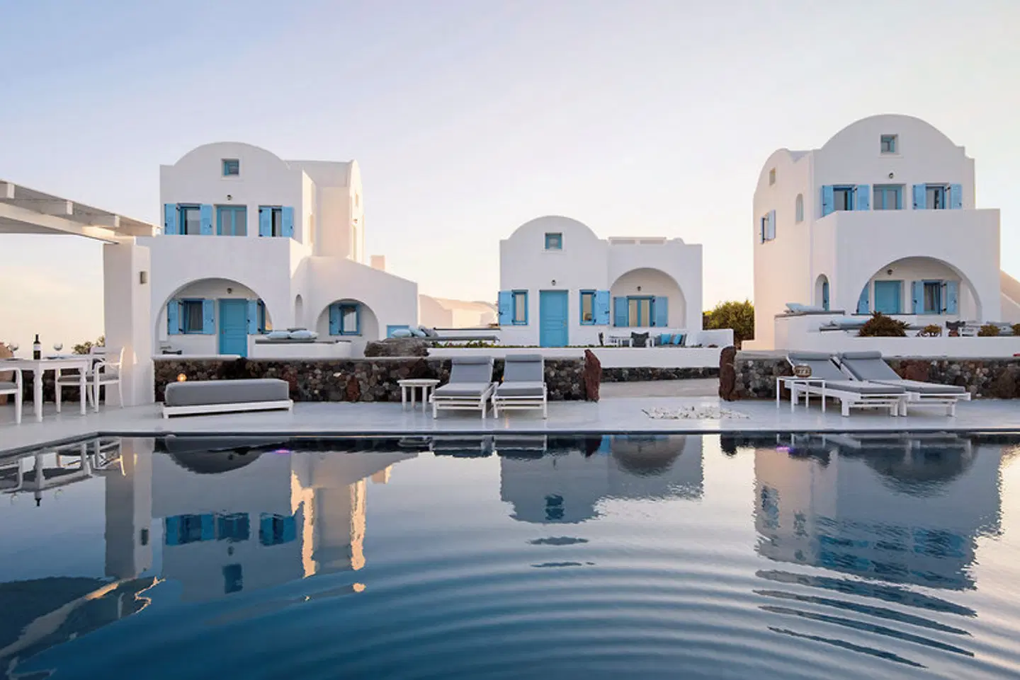 Kalestesia Suites OUTDOOR_POOL