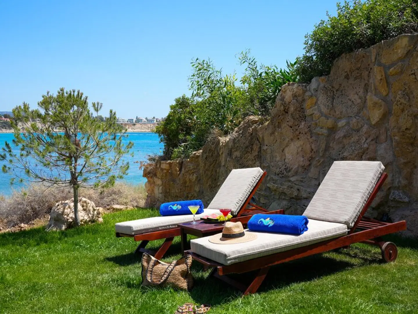 Thalassa Boutique Resort & Spa OUTDOOR_POOL