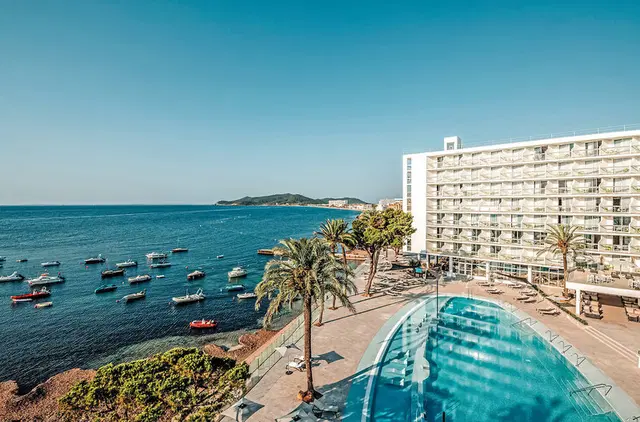 The Ibiza Twiins BEACH