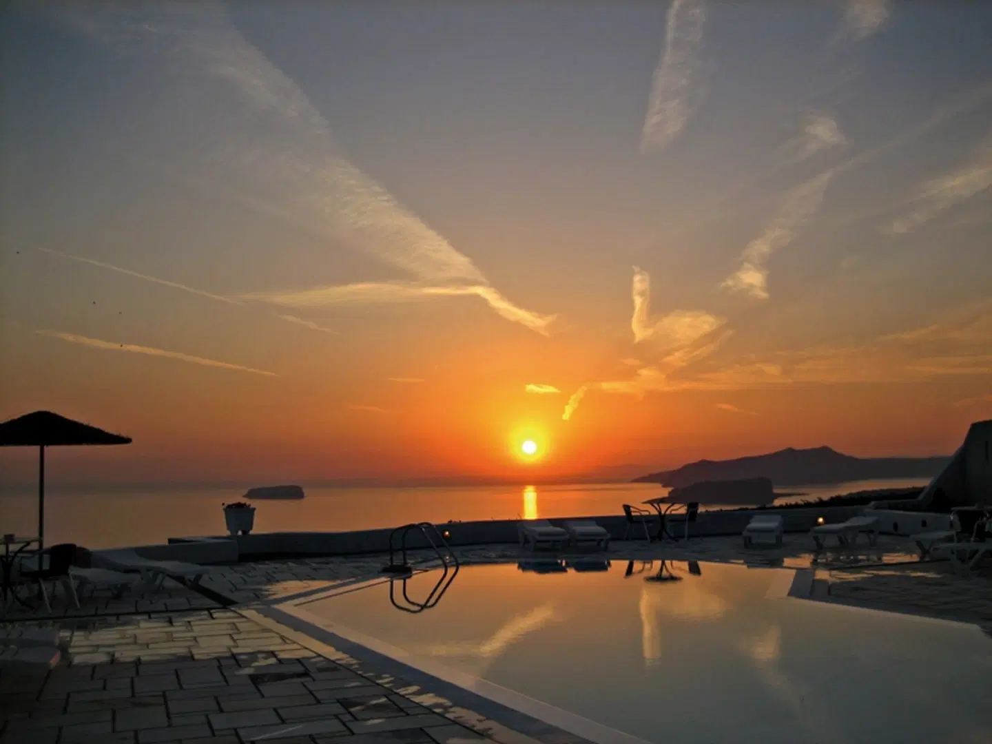 Caldera's Dolphin SPORTS_AND_LEISURE