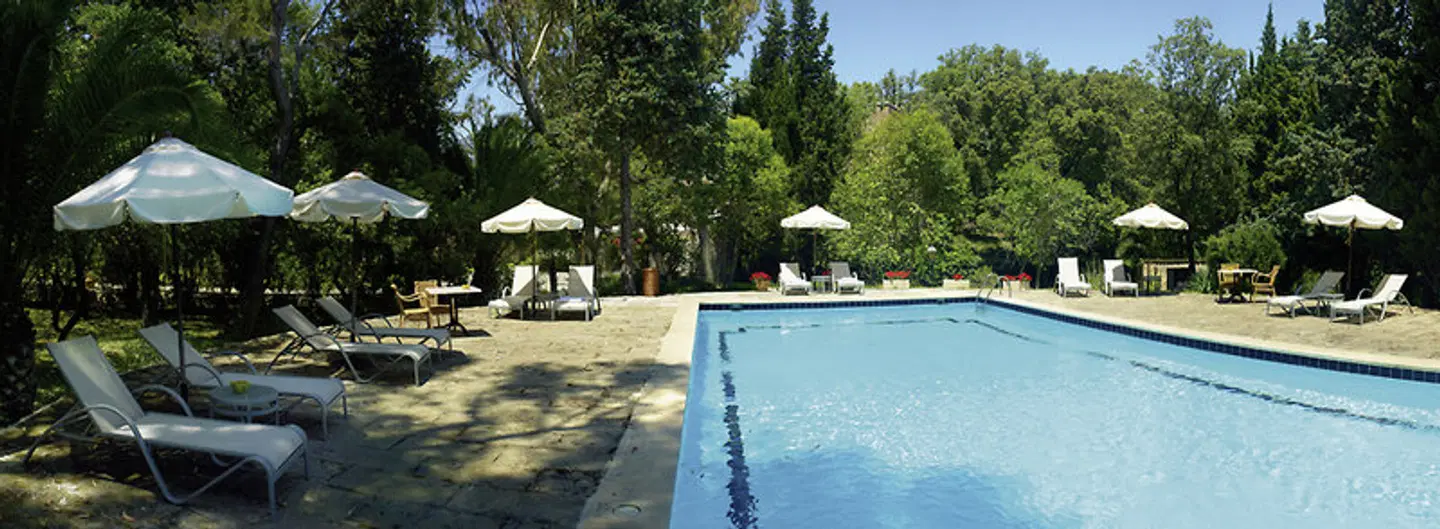 Rural L'Hermitage & Spa OUTDOOR_POOL
