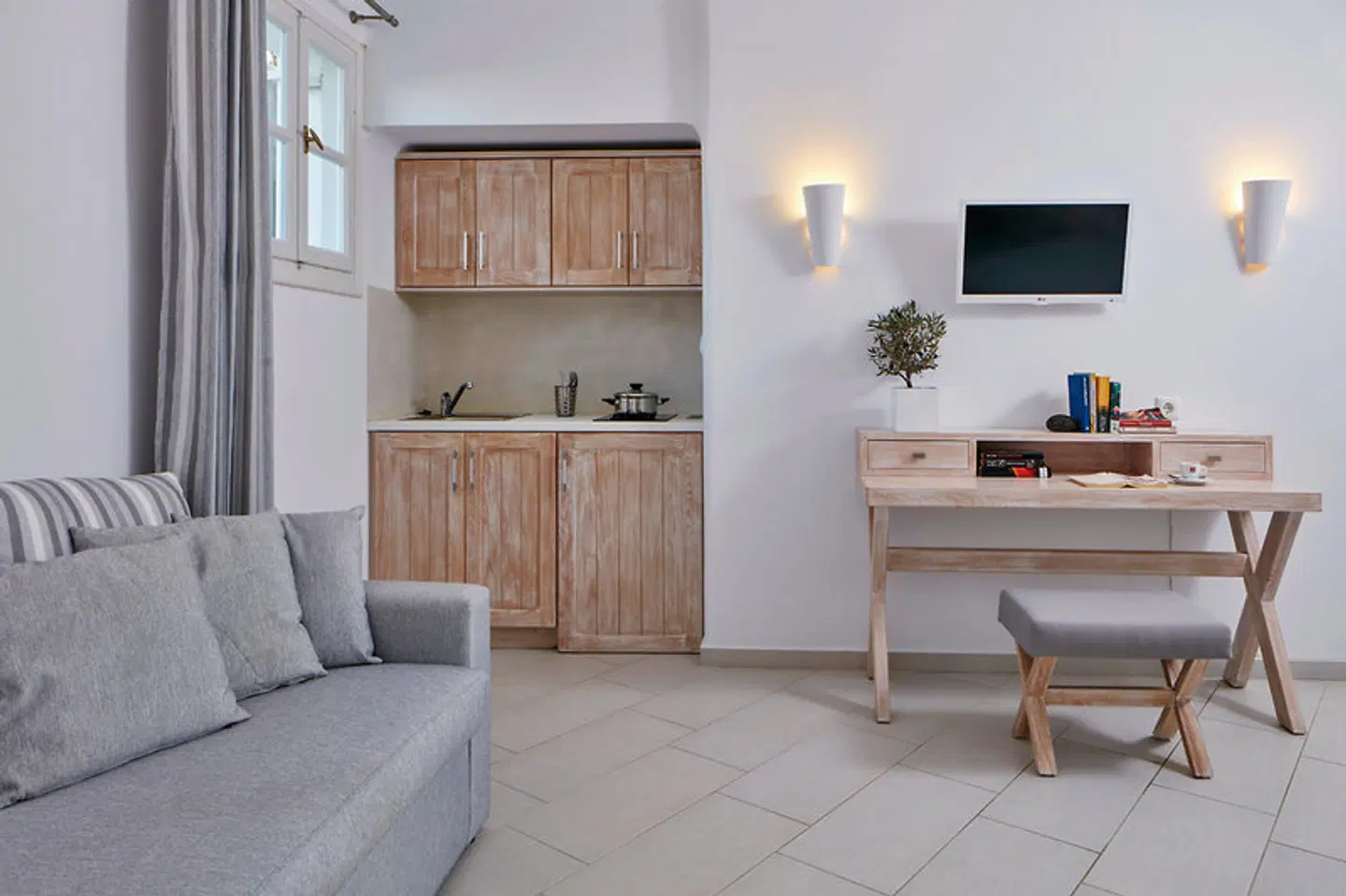 Aegean Plaza ROOM_EXAMPLE