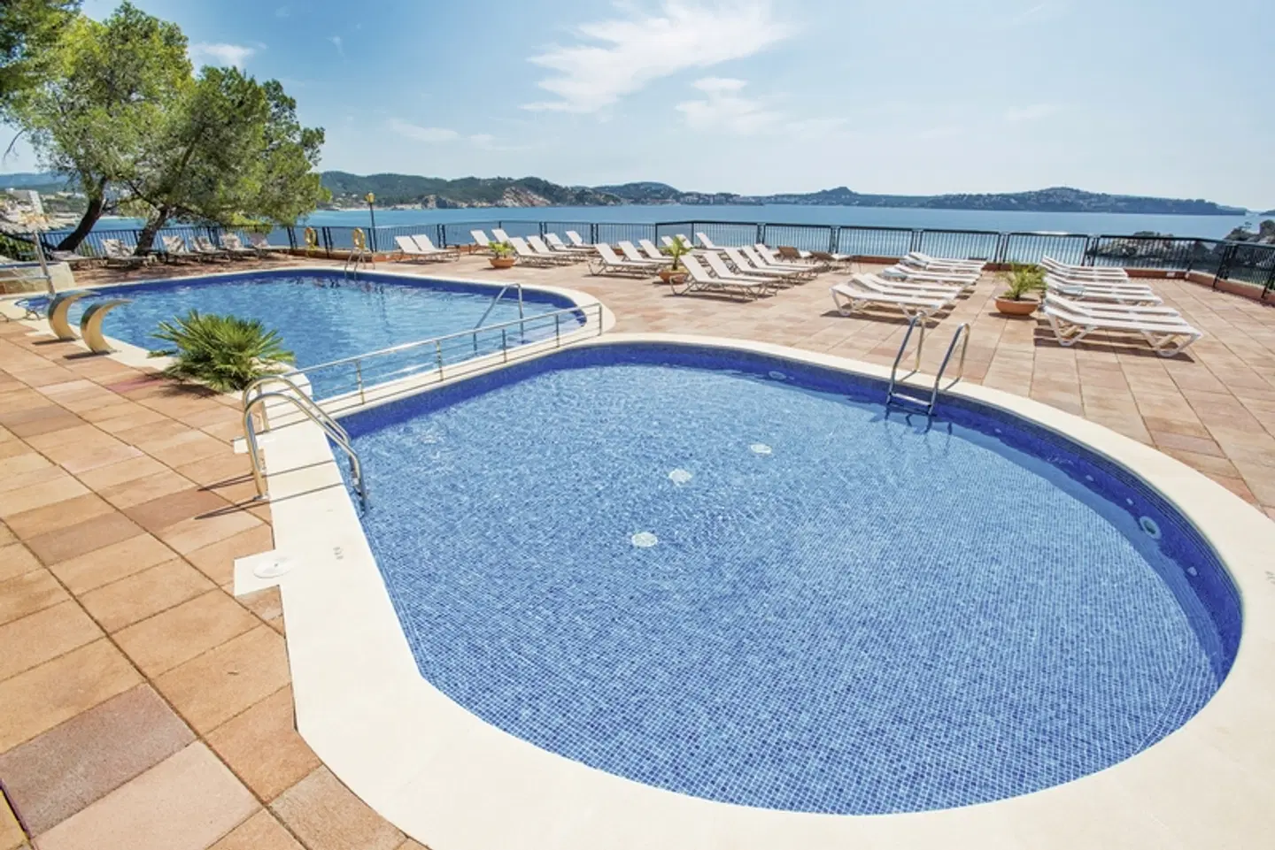 Cala Fornells OUTDOOR_POOL