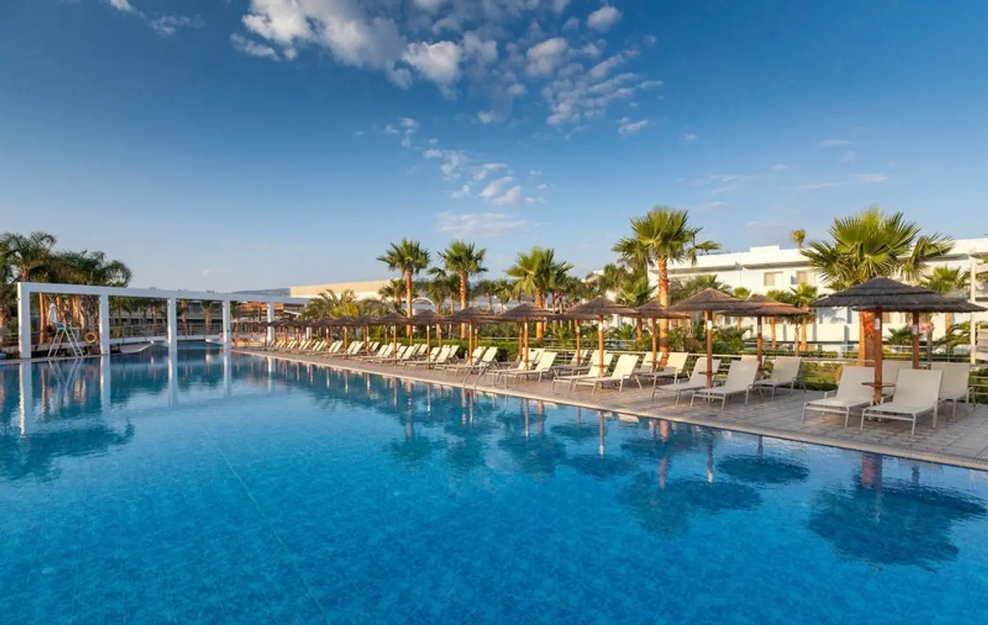 Blue Lagoon Resort OUTDOOR_POOL
