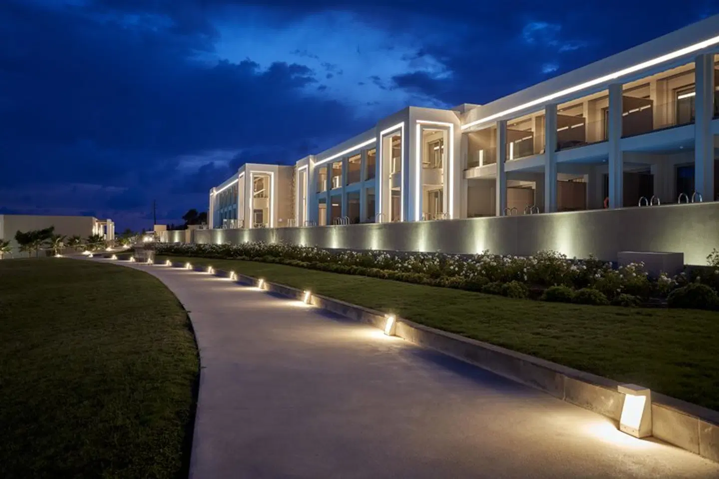 Mayia Exclusive Resort & Spa EXTERIOR