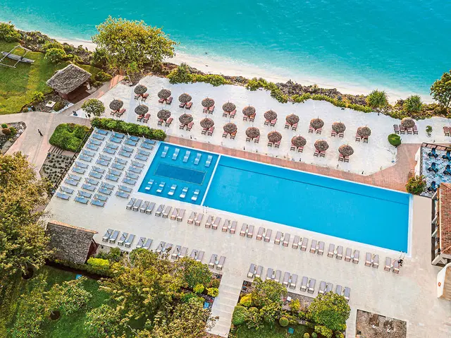 RIU Palace Zanzibar OUTDOOR_POOL