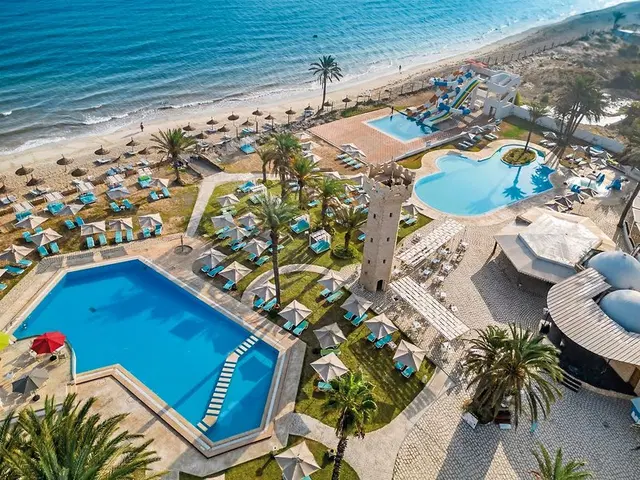 Monarque Club Rivage OUTDOOR_POOL