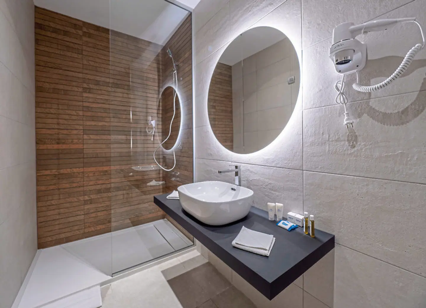 Montenegro Beach Resort Badezimmer