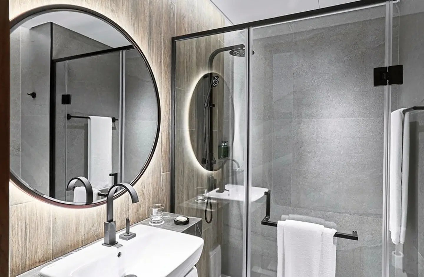 Barceló Business Bay, Dubai Badezimmer
