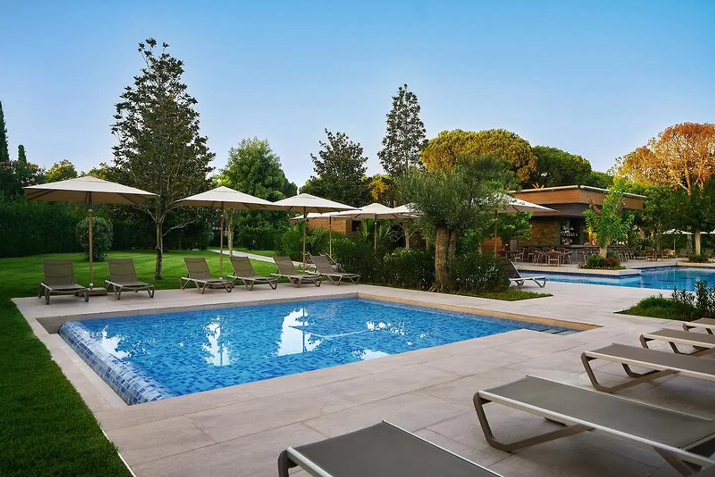 Gloria Serenity Resort OUTDOOR_POOL