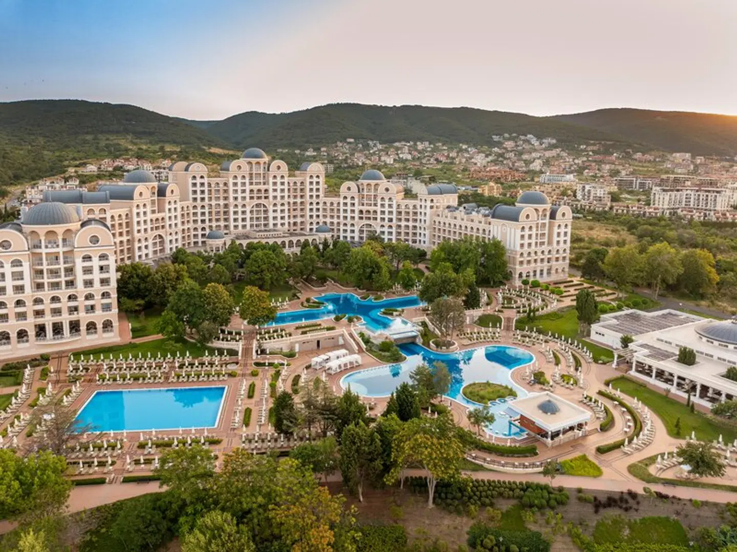 Alua Sunny Beach Resort & Spa EXTERIOR
