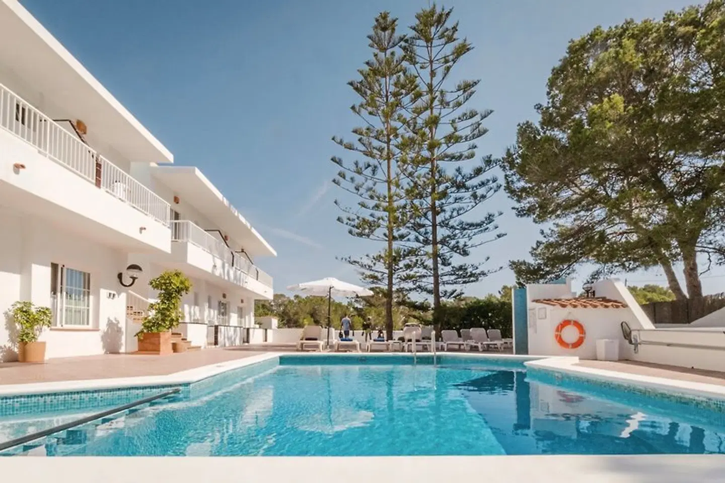 Hostal Es Pi OUTDOOR_POOL