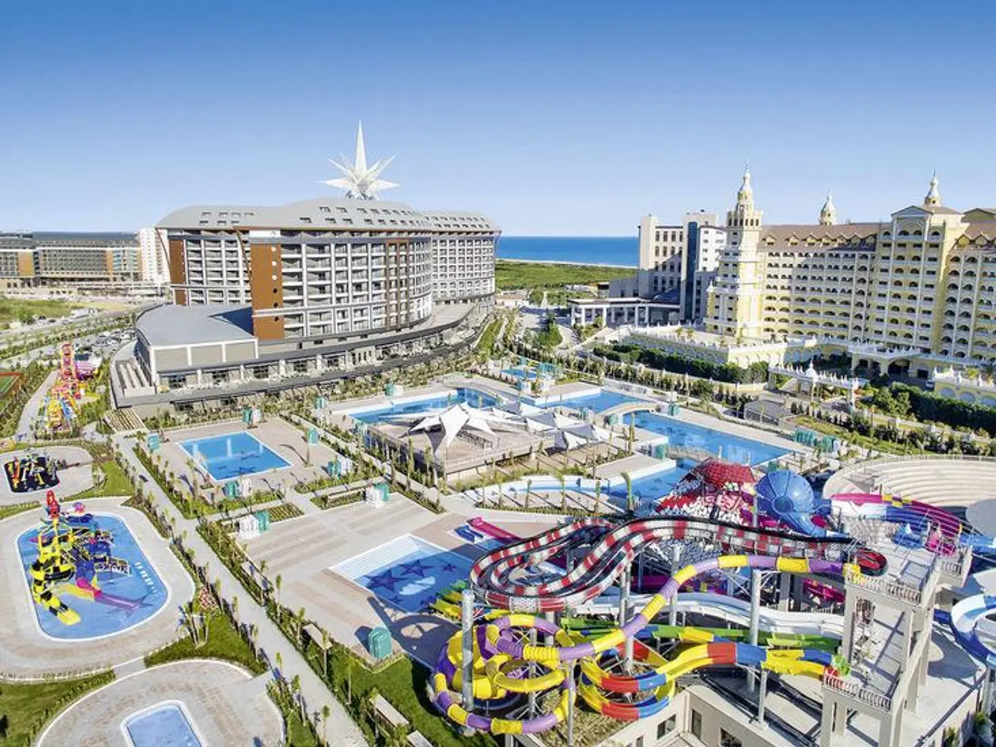 Royal Seginus EXTERIOR