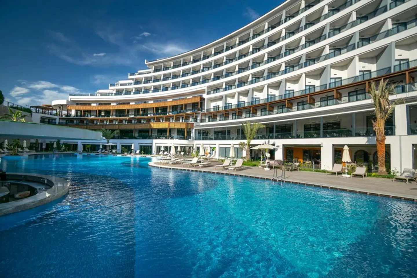 Seaden Quality Resort & Spa OUTDOOR_POOL