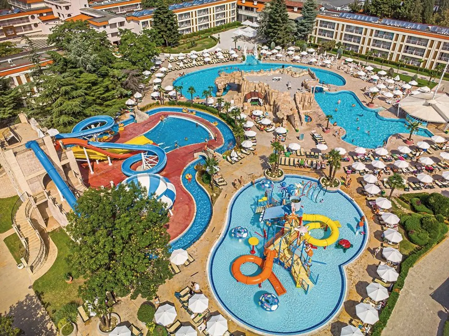 DIT Evrika Beach Club Hotel MODEL_IMPRESSION