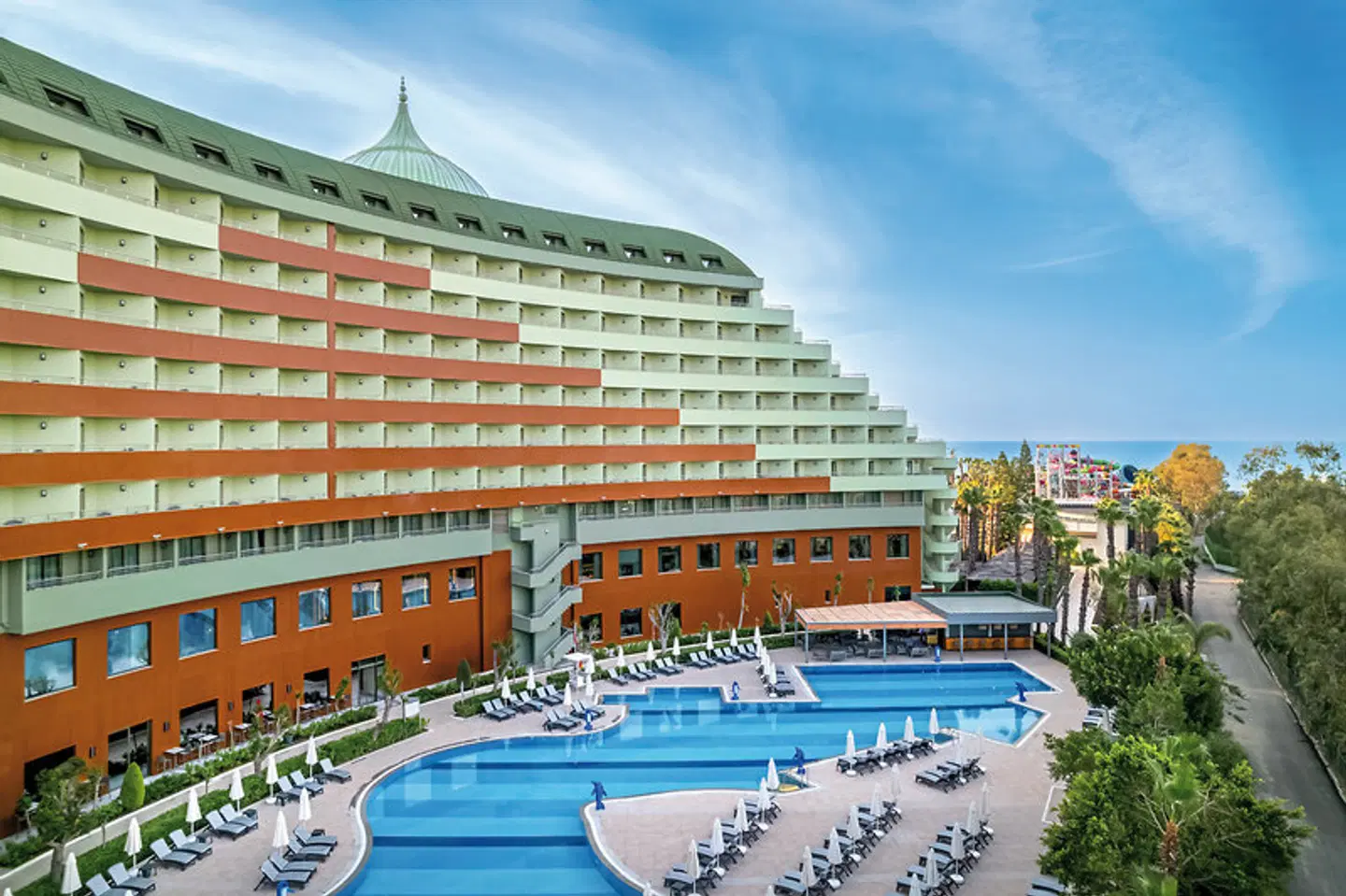 Delphin Palace EXTERIOR
