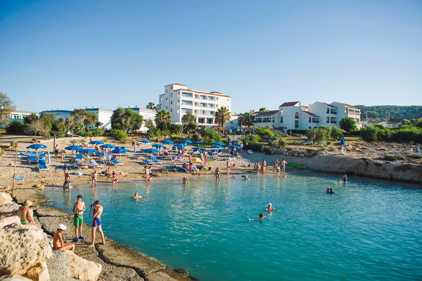 Mimosa Beach Strand
