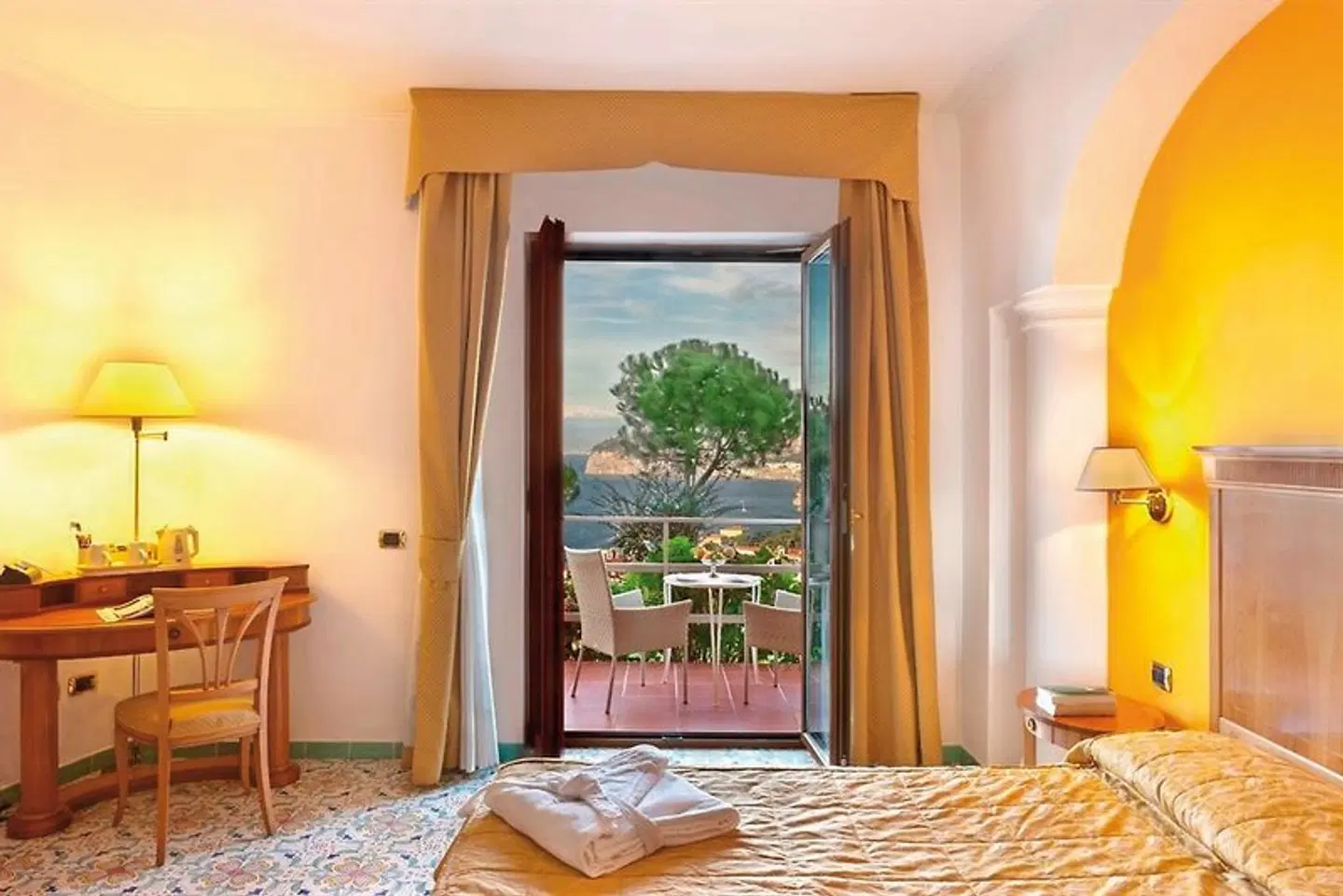 Grand Hotel President ROOM_EXAMPLE