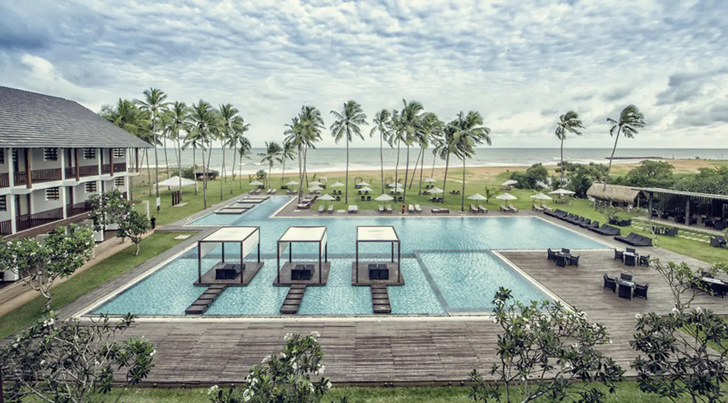 Suriya Resort & Spa OUTDOOR_POOL