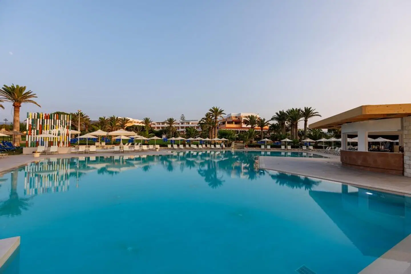 Anissa Beach OUTDOOR_POOL