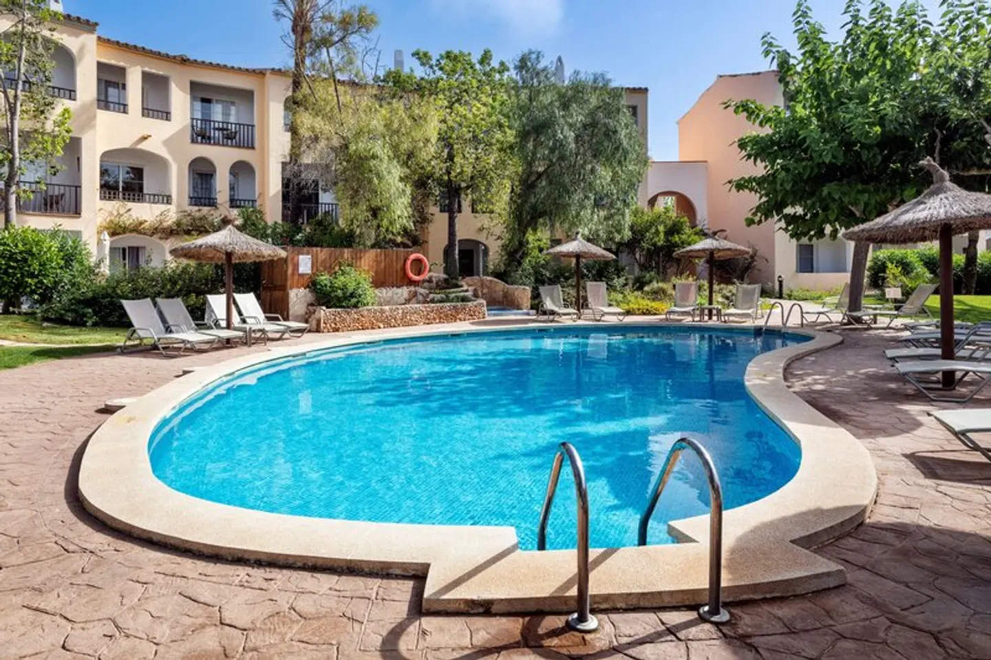 Sol Falcó Menorca OUTDOOR_POOL