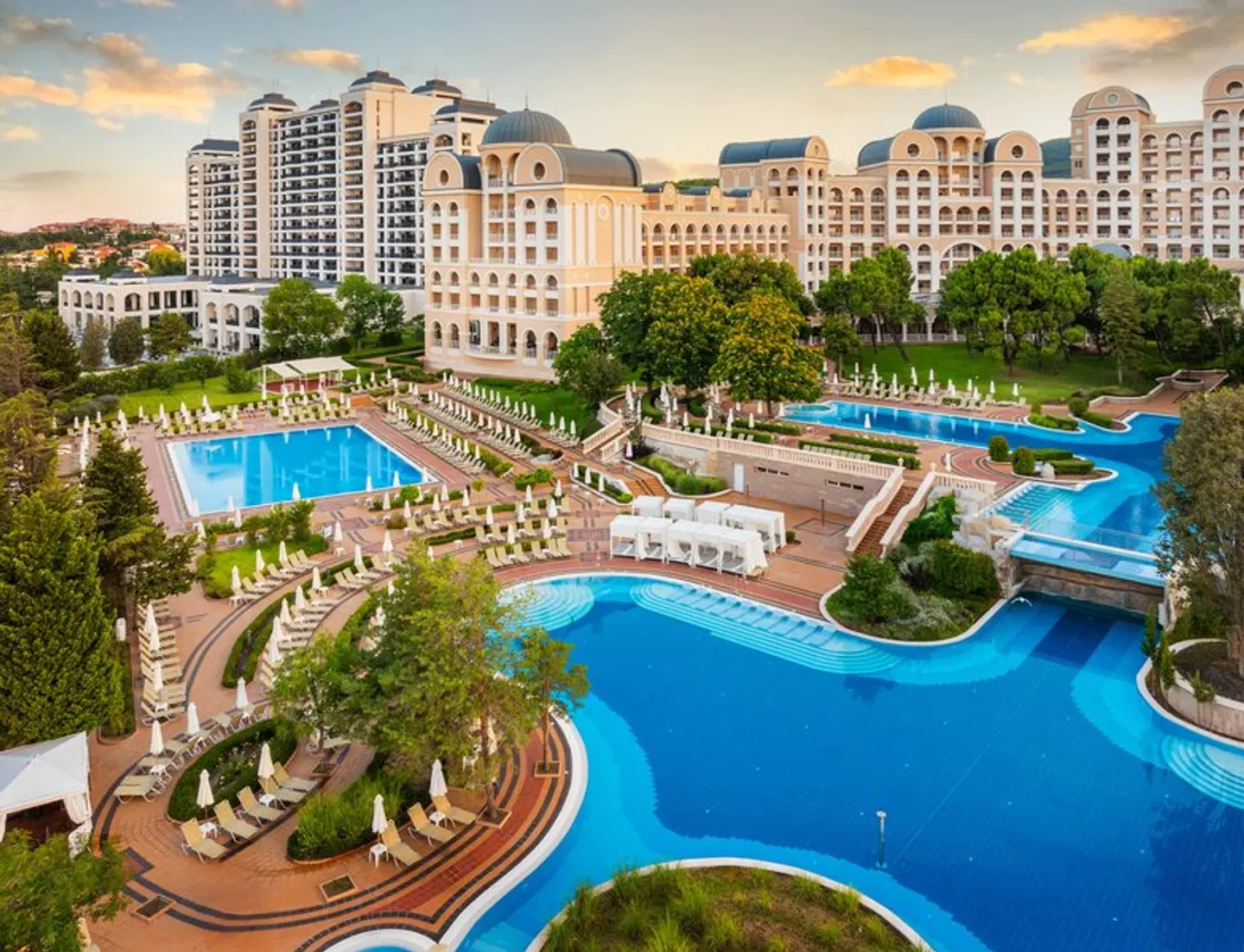 Alua Sunny Beach Resort & Spa OUTDOOR_POOL