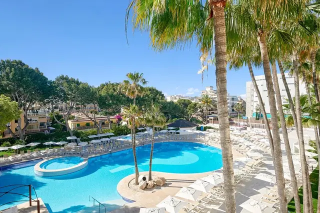 Iberostar Waves Cristina OUTDOOR_POOL