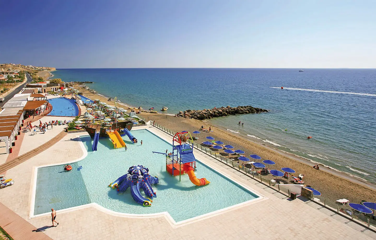 Petra Mare BEACH