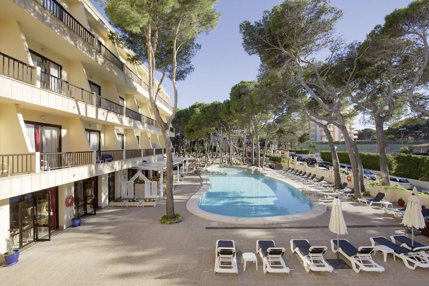 Bella Playa & Spa OUTDOOR_POOL