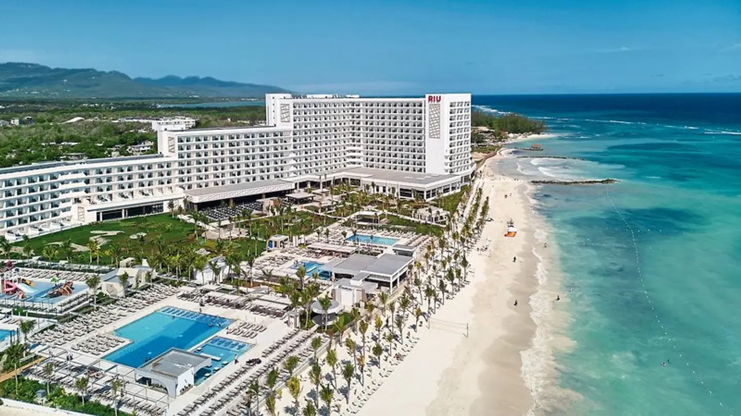 RIU Palace Aquarelle EXTERIOR