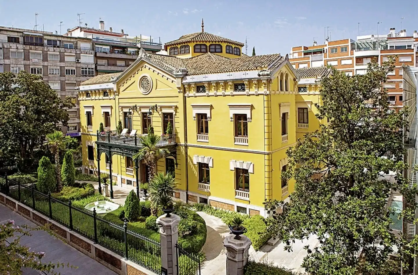 Hospes Palacio de los Patos Aussenansicht