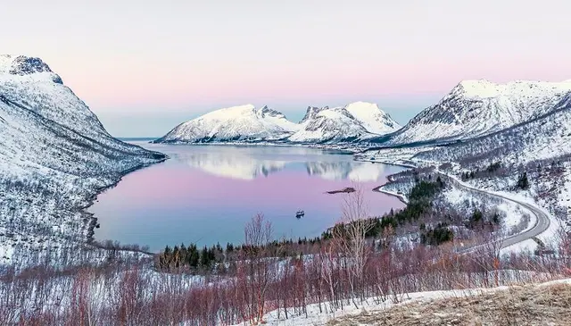 Wildlife, Polarlichter und Naturparadies Senja LANDSCAPE