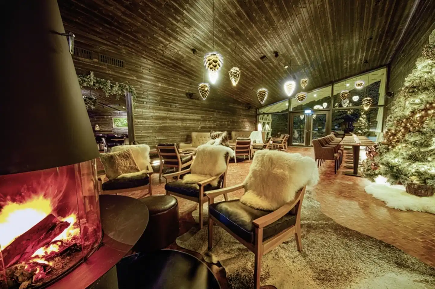 Arctic TreeHouse Hotel Lobby