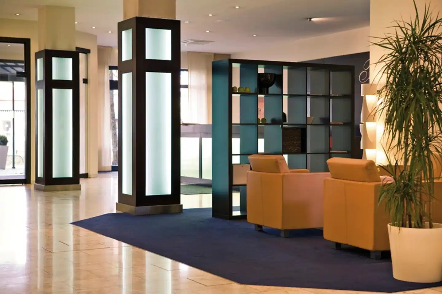 Flemings Hotel München-Schwabing Lobby