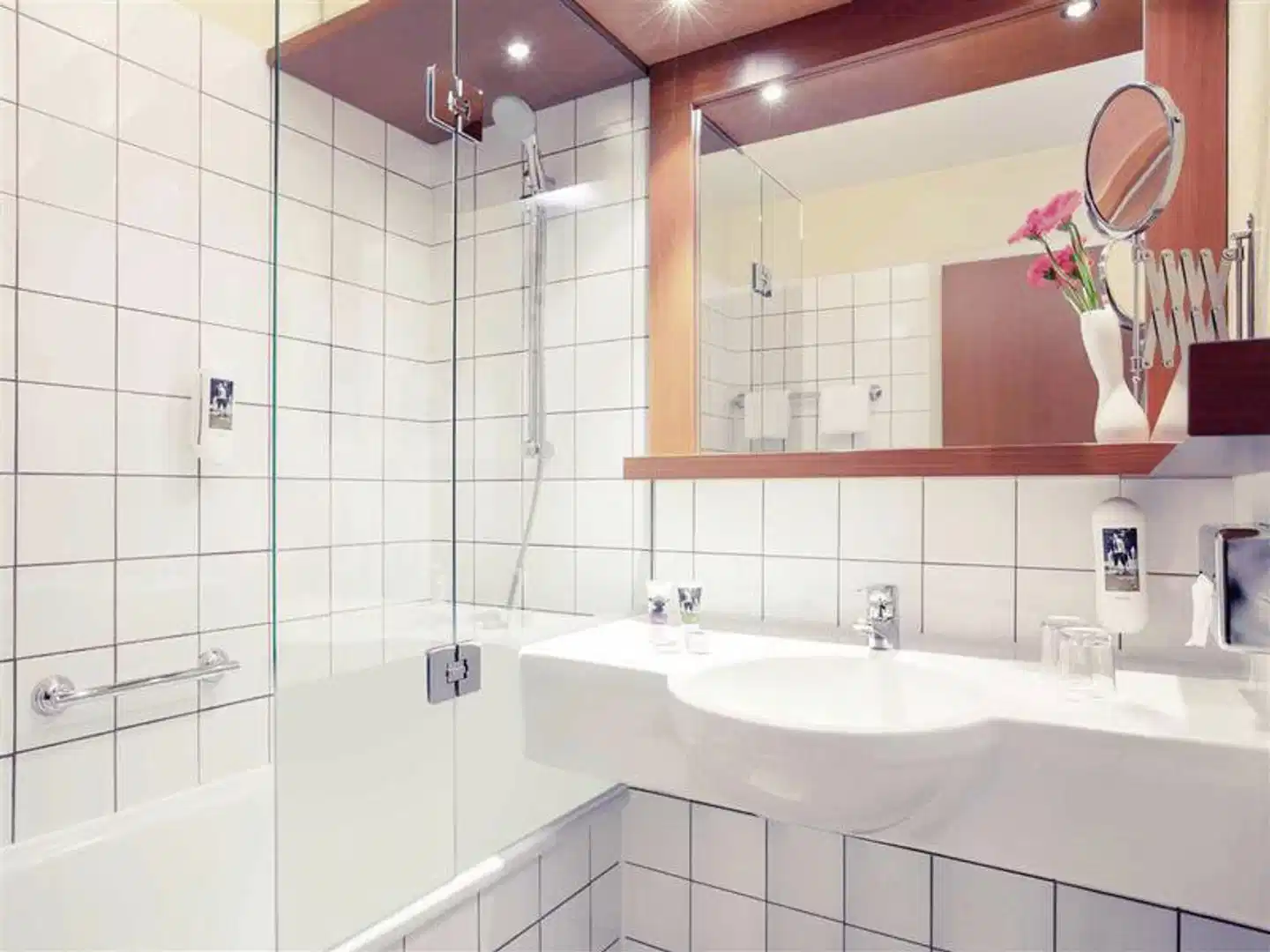 Mercure Wien Westbahnhof Badezimmer