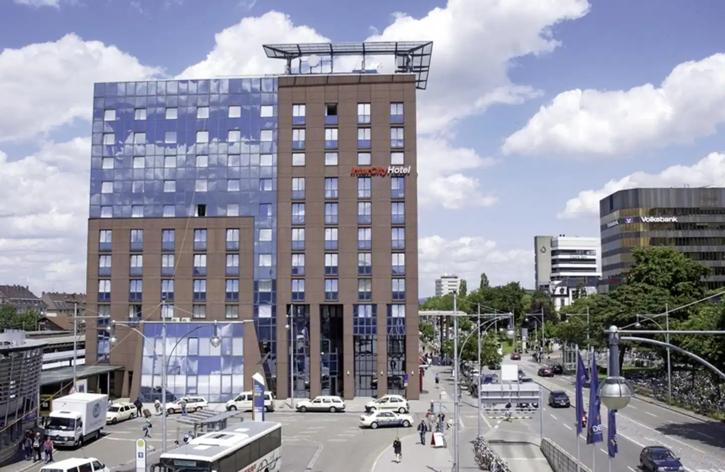 IntercityHotel Freiburg Aussenansicht