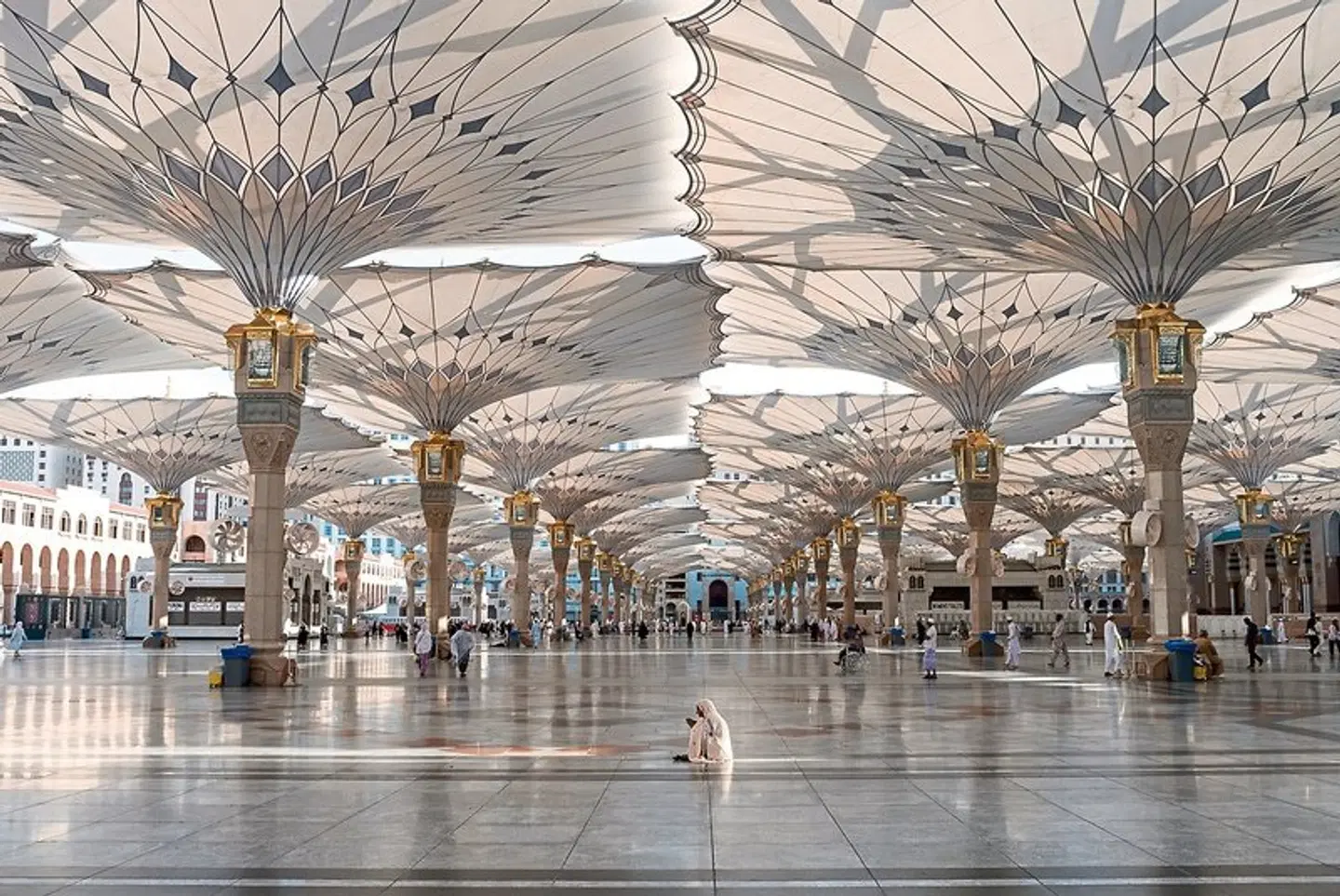 Saudi-Arabien zum Kennenlernen LOUNGE_LOBBY